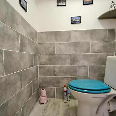 Maison Pouzilhac, 9 People, Swimming Pool, Air Conditioning Pouzilhac